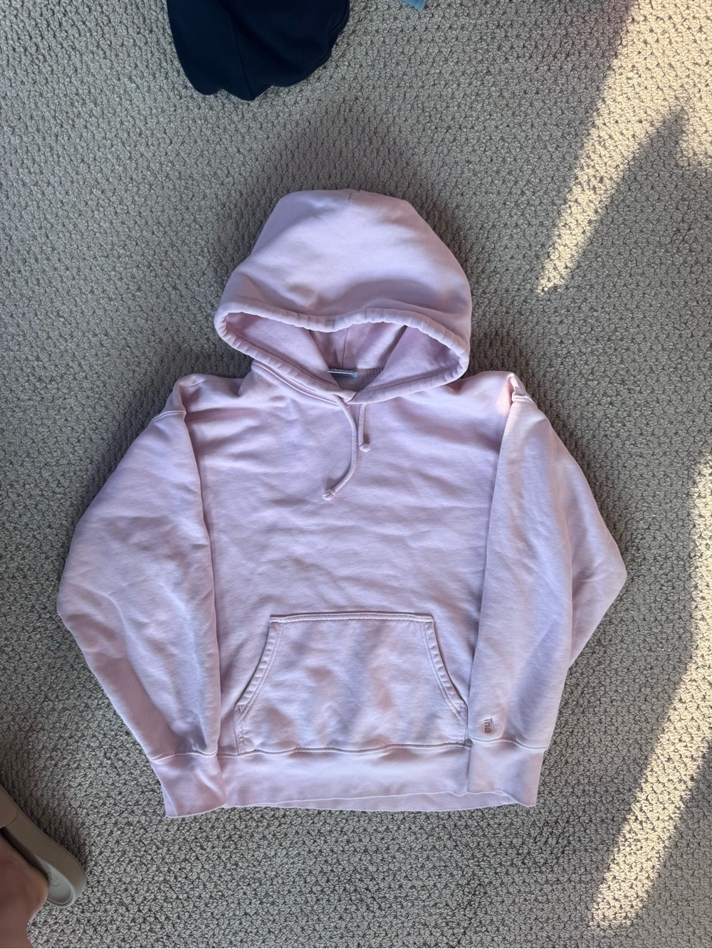 Aritzia TNA Cozy Fleece Boyfriend Hoodie Blush Pink M Oversized Pullover